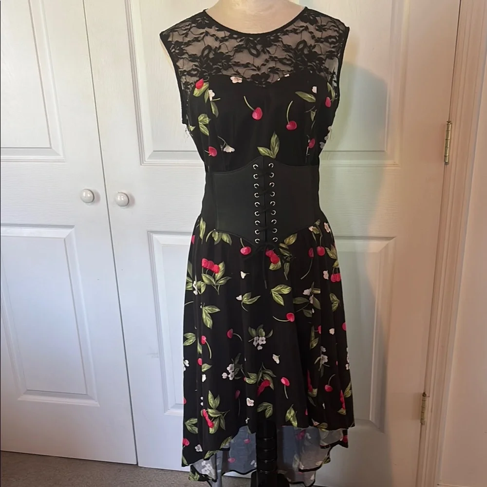 Chic Black Cherry and Floral High-Low Dress - Picture 8 of 9